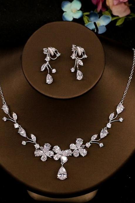 Fashionable Zircon Necklace Earrings Bridal Jewelry 2021 Rhinestone Super Flash Wedding Accessories